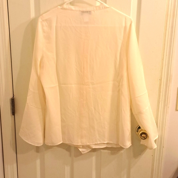 Long Sleeve top - Picture 6 of 7